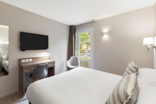 18 - Best Western Plus Hyeres Cote d'Azur chambre classique vue jardin