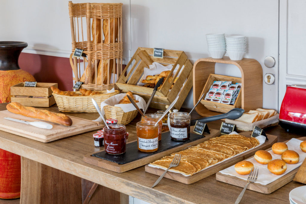 PETIT DEJEUNER Best Western Côte d'Azur