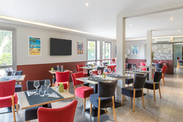 52 - Best Western Plus Hyeres Cote d'Azur salle petit dejeuner buffet continental restaurant